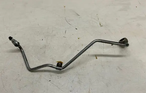 Porsche Cayenne (92A) Turbo turbocharger oiling pipe/hose 94810708751