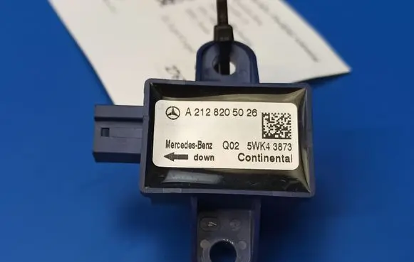 Mercedes-Benz E C207 W207 Airbag deployment crash/impact sensor A2128205026 5WK43873