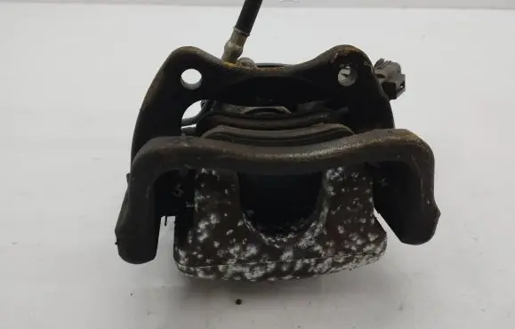 Nissan Juke II F16 Rear brake caliper