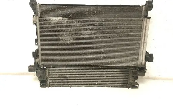 Opel Vivaro Radiator set 93868888
