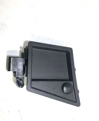 Peugeot 307 CC 12 V Socket (rear) 9648977177
