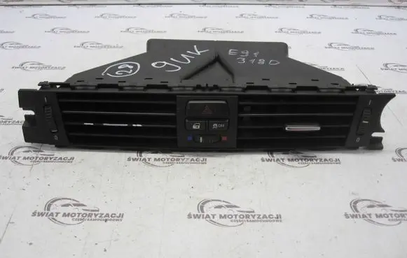 BMW 3 E90 E91 Dash center air vent grill 9130464