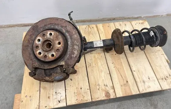 Volkswagen PASSAT B8 Front shock absorber with coil spring 3Q0413031BM