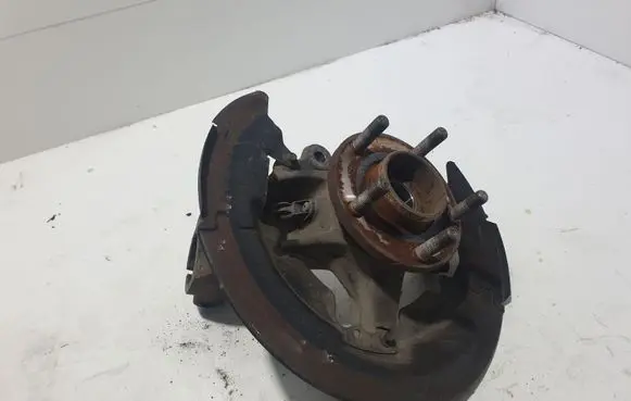 Volvo C30 Front wheel hub spindle knuckle 3M513K170