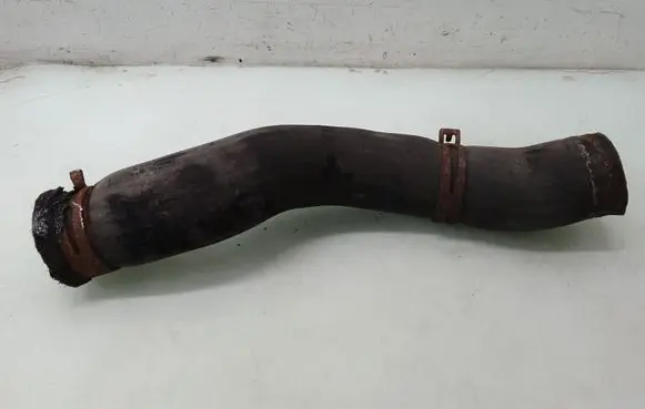 Audi A8 S8 D2 4D Engine coolant pipe/hose 