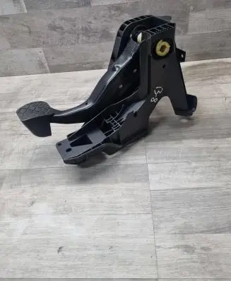 Volkswagen PASSAT B8 Brake pedal 5Q1721058BJ 27082015