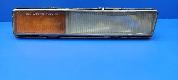 Cadillac Eldorado Front indicator light 16503593