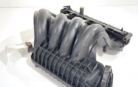 Mercedes-Benz E W211 Intake manifold A61109037
