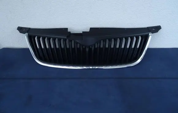 Skoda Yeti (5L) Front grill 5L0853668