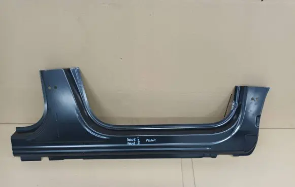 Peugeot 5008 II Pillar (middle) 1617343480
