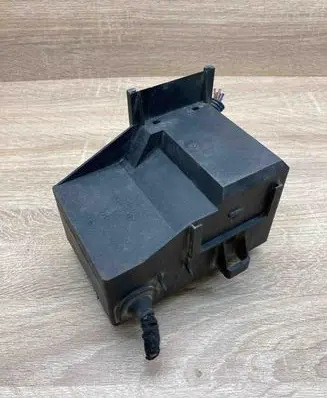 Opel Zafira A Fuse module 90560119 Used