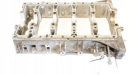 BMW 5 E60 E61 Oil sump 7558226