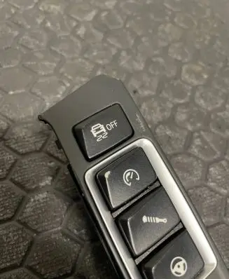BMW M4 F82 F83 Other switches/knobs/shifts 7850487 15B020DP0074 901210160001