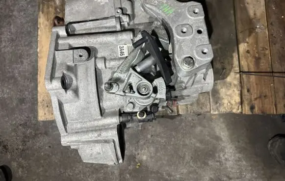Manual 6 speed gearbox