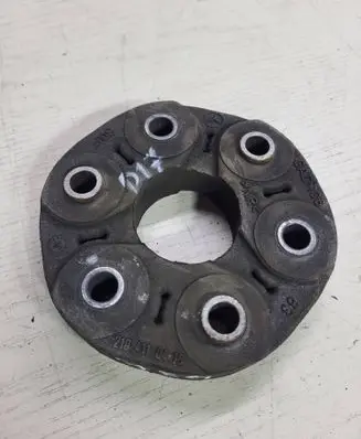 Mercedes-Benz E W210 Rear prop shaft donut coupling/joint 2104110415