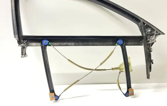 Audi A3 S3 8P Front door electric window regulator 