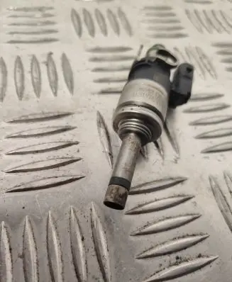 Ford S-MAX Fuel injector DS7G9F593EA