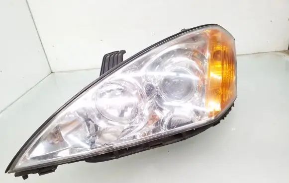 SsangYong Kyron Headlight/headlamp 5084700