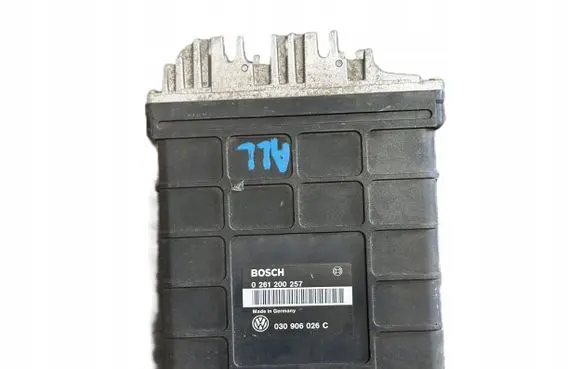 Volkswagen Golf III Other control units/modules 030906026C