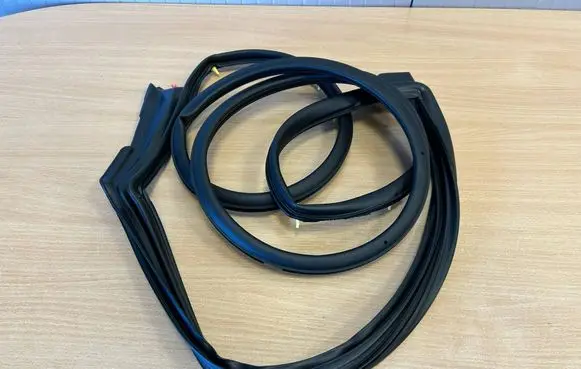Toyota C-HR I Rubber seal rear door 67871F4010