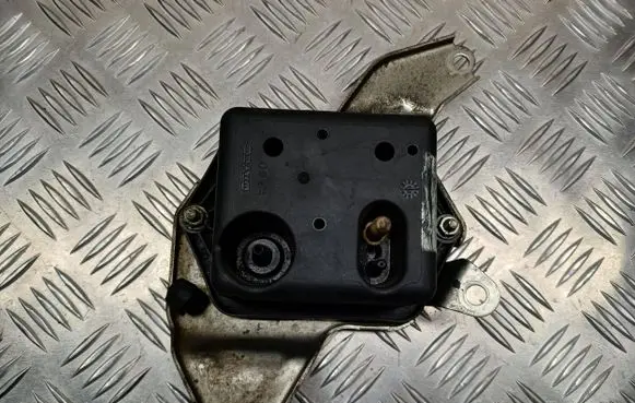 Opel Vectra C Vacuum air tank 46845905