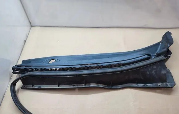 Peugeot 4007 Wiper trim 7405A435