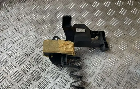 Audi A6 S6 C8 4K Headlight/headlamp mounting bracket 4K0805608 1883259X