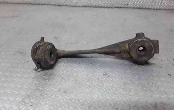 Opel Vivaro Front control arm