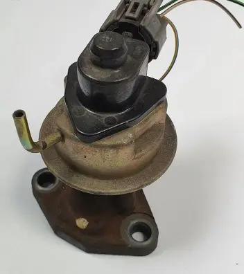 Honda Prelude EGR valve