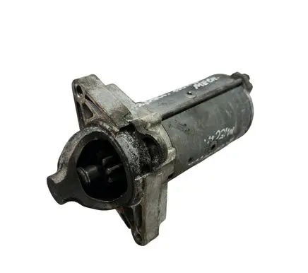 Renault Laguna III Starter motor 8200568535C TS22E8