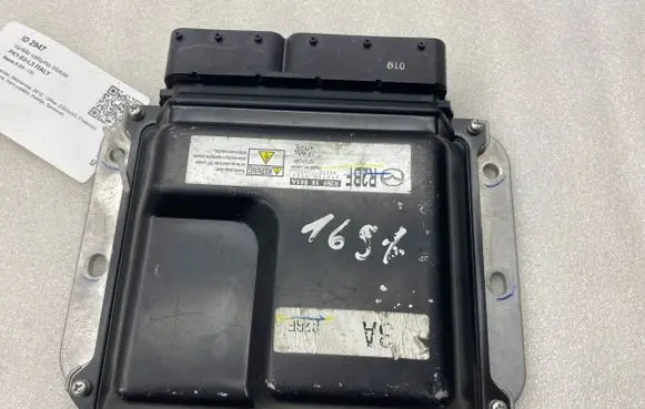Mazda 6 Engine control unit/module 2757000190 R2BF18881A