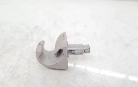 Sun visor clip/hook/bracket