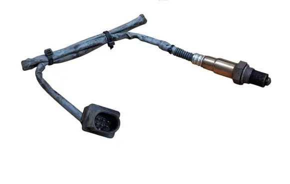 Volkswagen Touran I Lambda probe sensor 0281004148