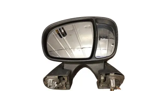 Nissan Primastar Front door electric wing mirror 010022
