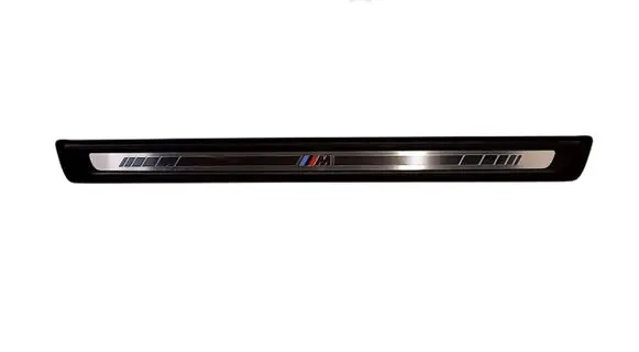 BMW 4 G22 G23 G24 G26 Front sill trim cover 51478077317 8077317
