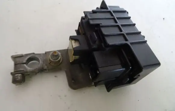 Toyota Prius (XW20) Positive wiring loom 