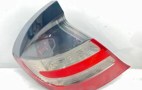 Mercedes-Benz C W203 Rear/tail lights A2038202564