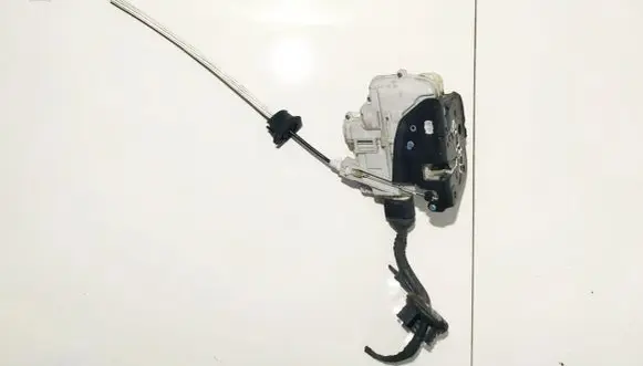 Audi A6 S6 C6 4F Front door lock