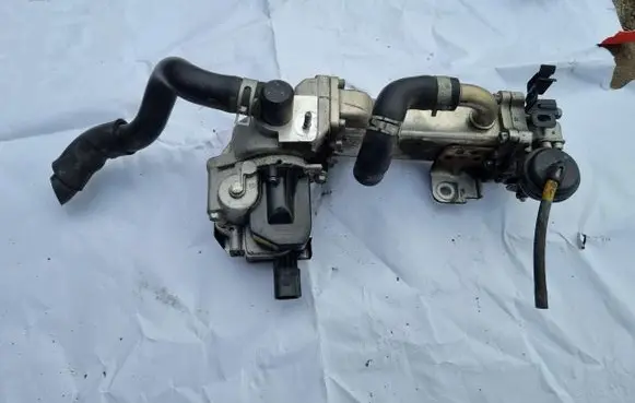 Hyundai Tucson TL EGR valve cooler 284202A600 284162A780