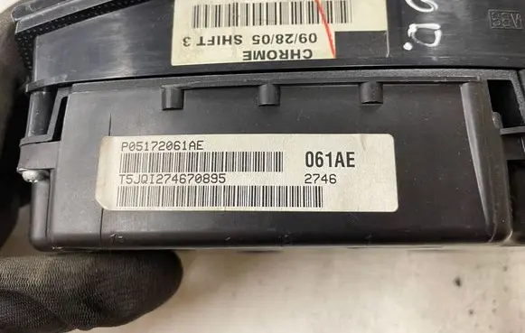 Chrysler 300 - 300C Speedometer (instrument cluster) P05172061AE A2C53216199