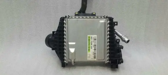 Mercedes-Benz E W213 Intercooler radiator A6540900100