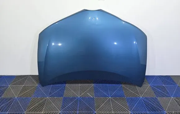 Toyota Auris E180 Engine bonnet/hood