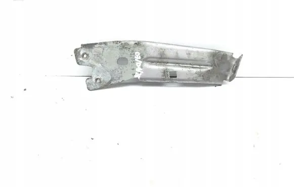 Maserati Ghibli Fender mounting bracket