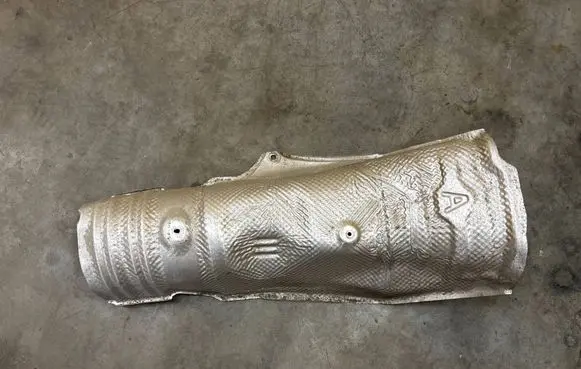 Toyota Auris E180 Exhaust heat shield