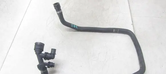 Engine coolant pipe/hose