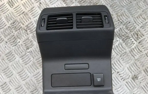 Land Rover Range Rover Velar Rear air vent grill