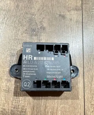 Mercedes-Benz C W204 Door control unit/module A2128204185 A2128204226 A2124423432