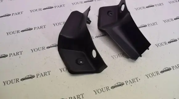 BMW X1 F48 F49 Rear/tail light trim molding 7478290 7478289