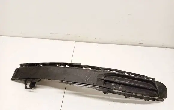 Volkswagen Transporter - Caravelle T6 Front bumper lower grill 7e0807490c