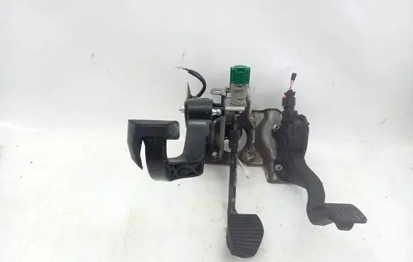 Citroen C3 Brake pedal brak